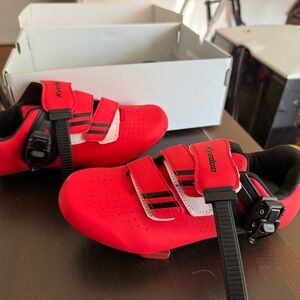 Women's Red Cycling Sneakers Size 38 or US 7